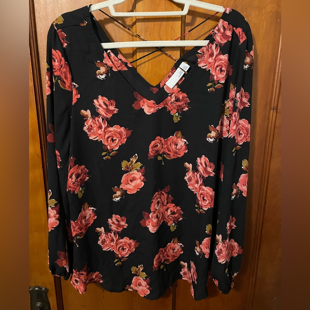 Rose Cross back Detail Top